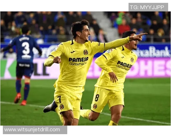 塞维利亚与国际球队的巅峰对决精彩回顾与赛后分析